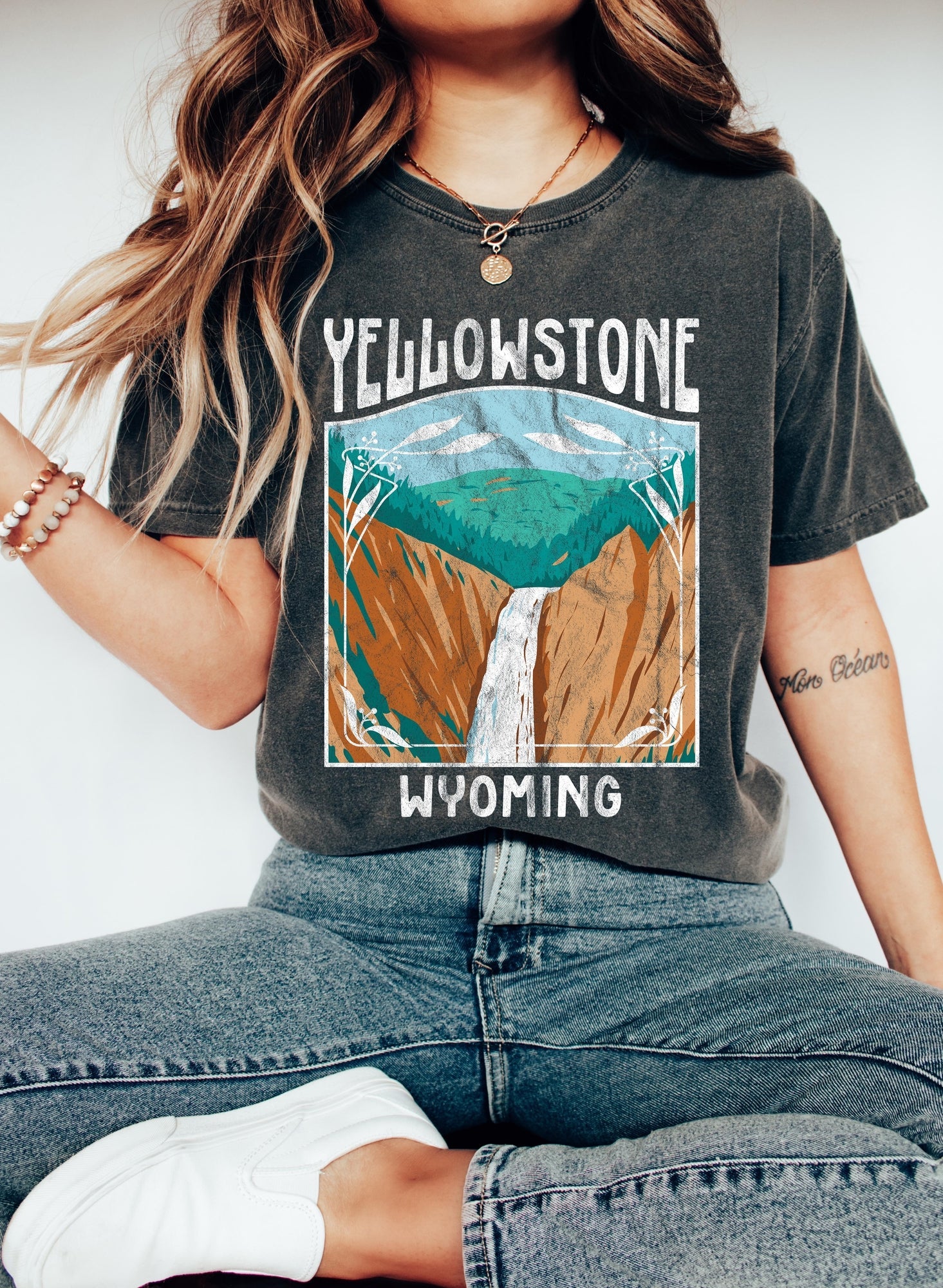 Yellowstone National Park Vintage Comfort Colors Tshirt